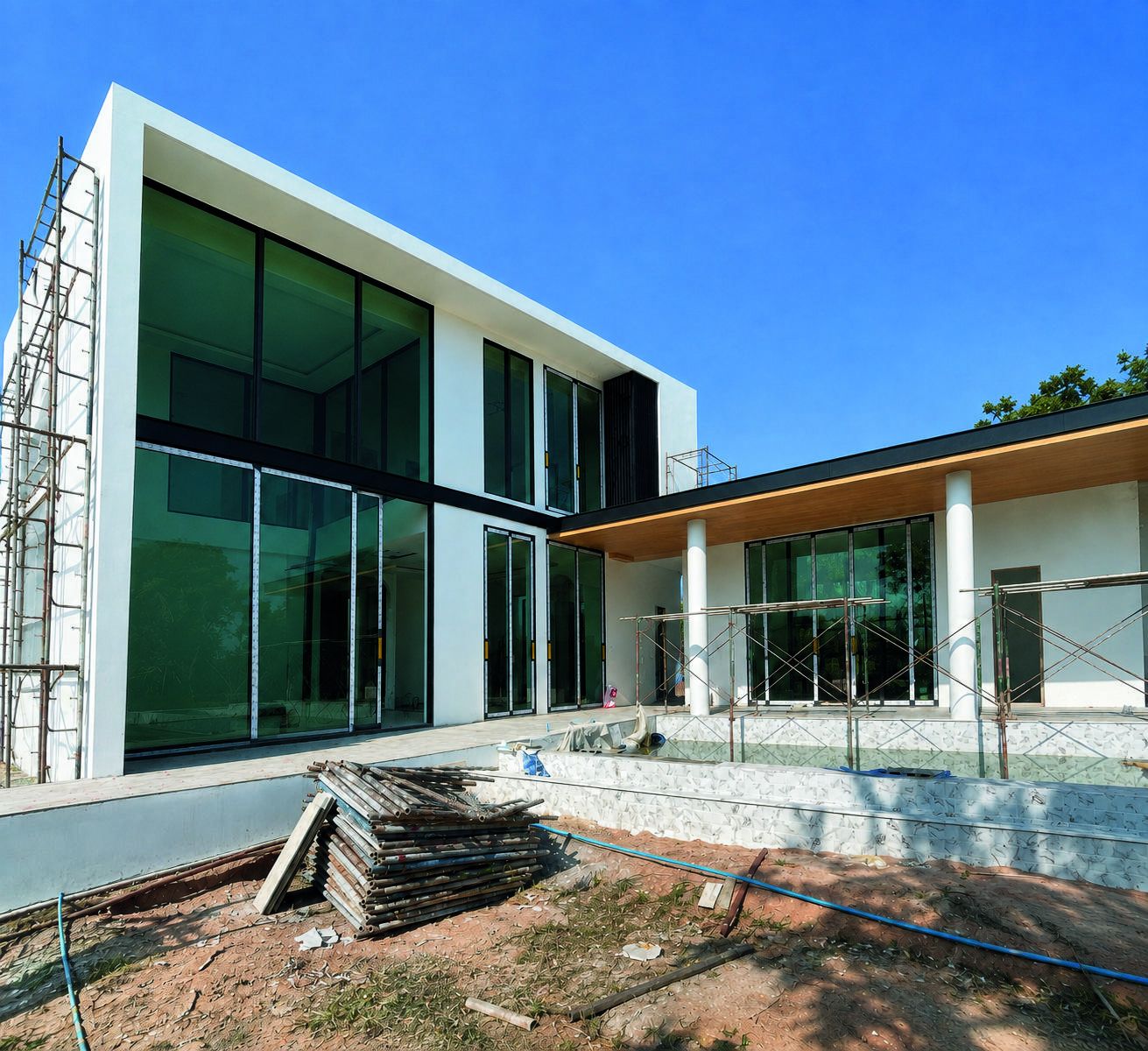 Construction progress, Nakhon Sawan