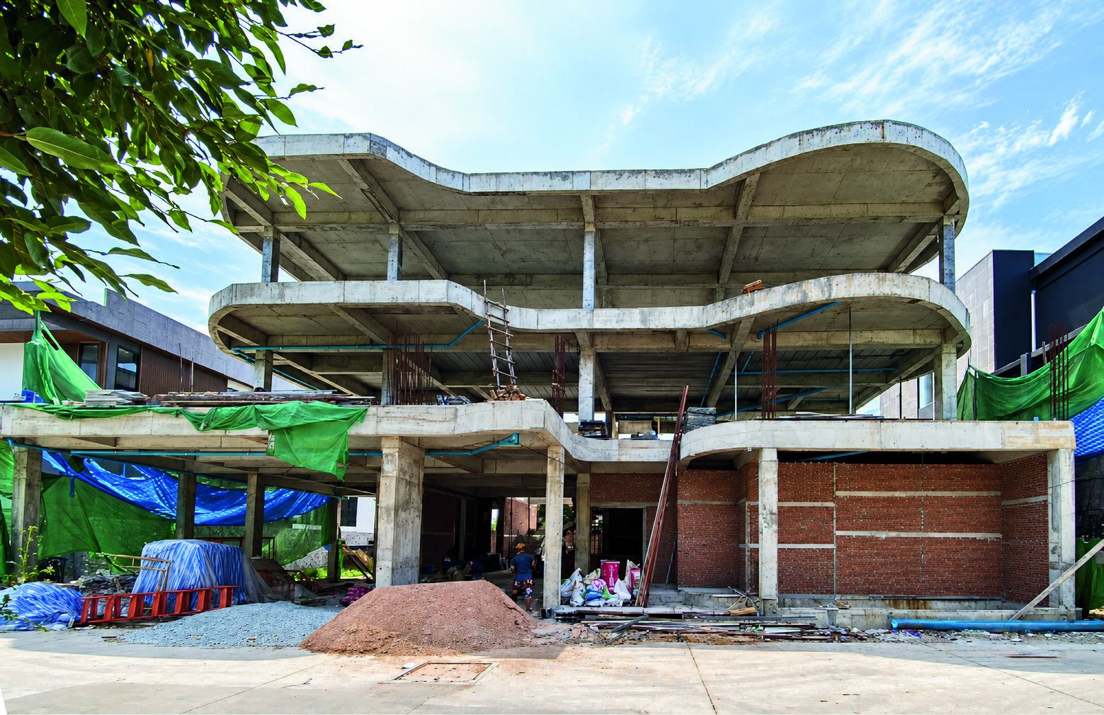 Construction photo 1