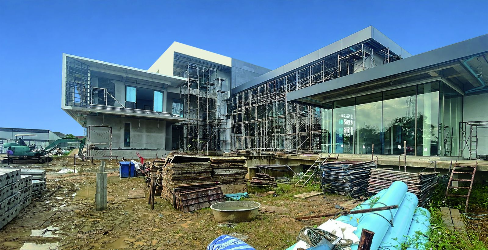 Construction progress, Bang Khae, Bangkok