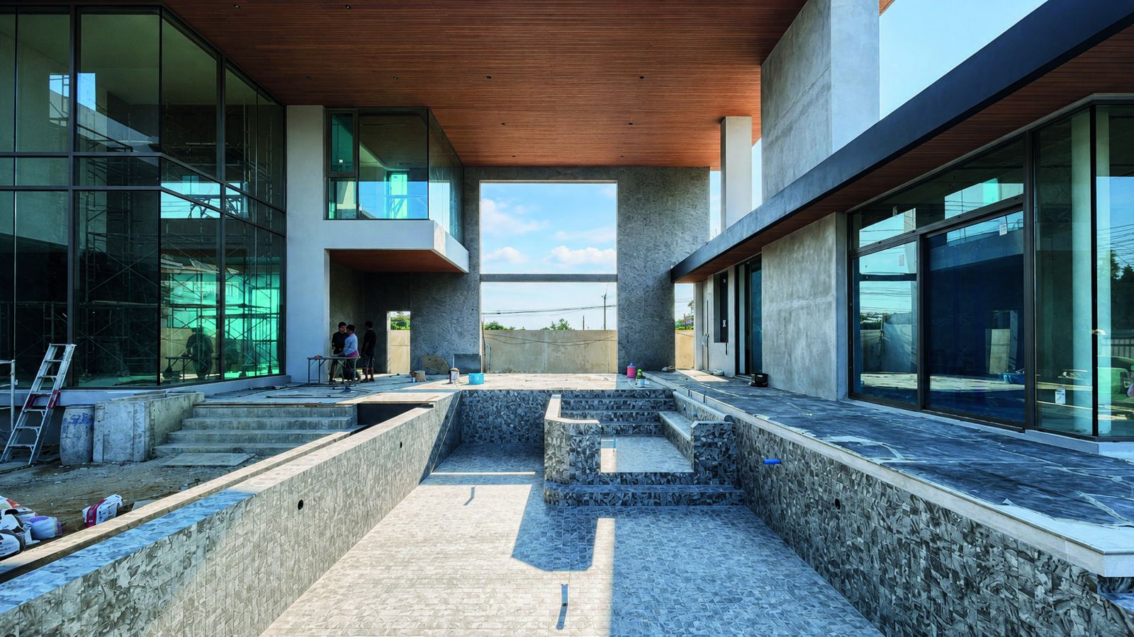 COURTYARD & SPACE construction photo
